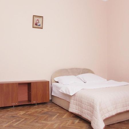 Квартира Подобово Біля Форуму Високий Замок Вулиця Хмельницького 61 Lviv Luaran gambar